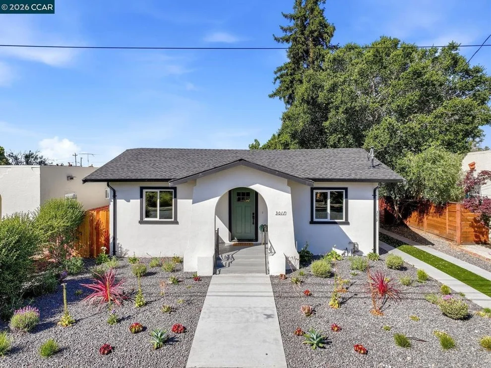Unit for sale at 3017 Madeline St, Oakland, CA 94602
