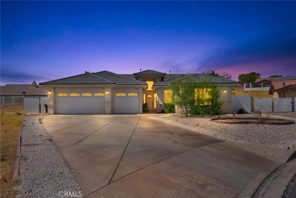 Unit for sale at 14745 Grafton Lane, Helendale, CA 92342