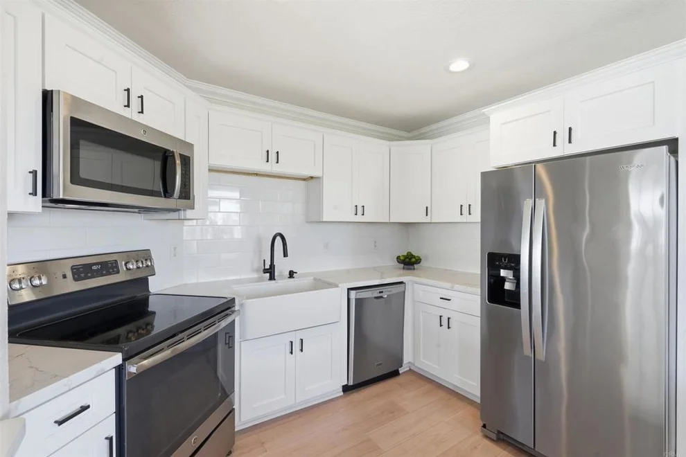 Unit for sale at 3475 Paseo De Brisas, Oceanside, CA 92056