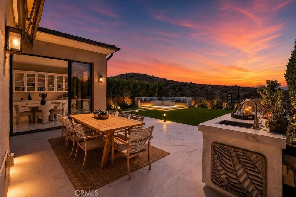 Unit for sale at 118 Tomahawk, Irvine, CA 92618