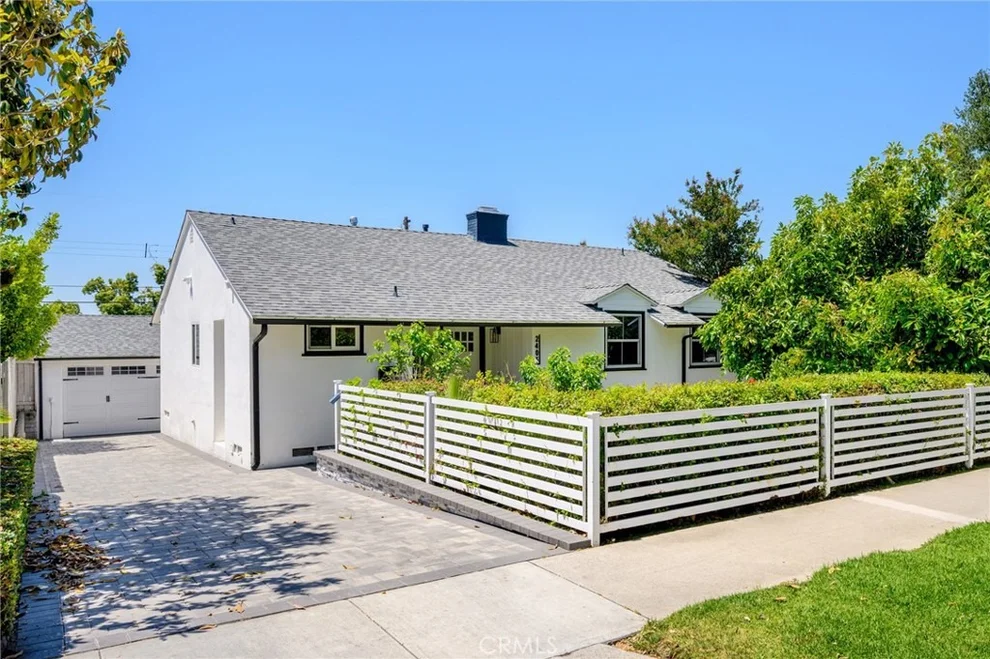 Unit for sale at 2405 Jolley, Burbank, CA 91504