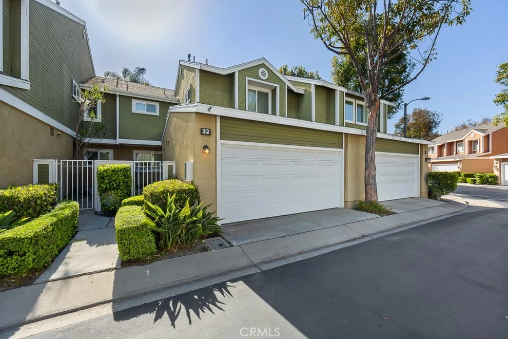 Unit for sale at 32 Marigold, Aliso Viejo, CA 92656
