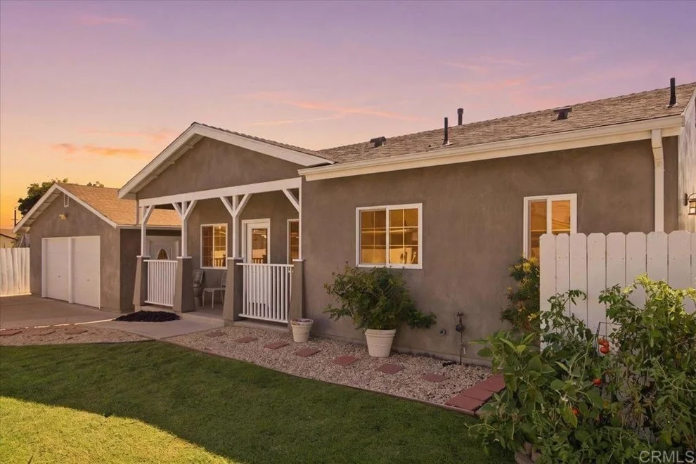 Unit for sale at 4552 54 Piute Pl, San Diego, CA 92117