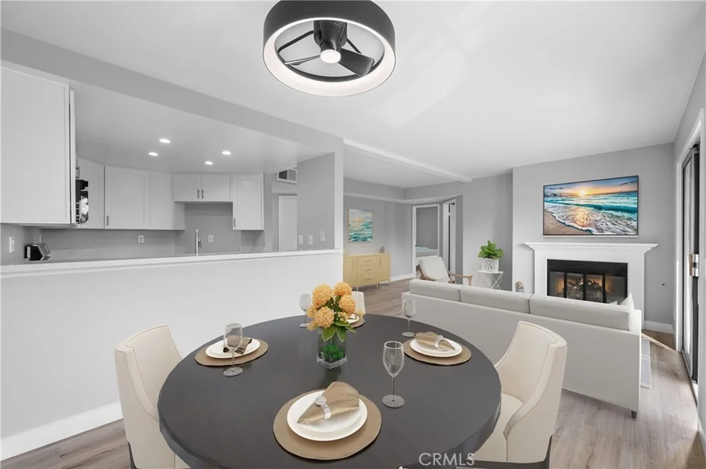 Unit for sale at 645 Chestnut Avenue, Long Beach, CA 90802