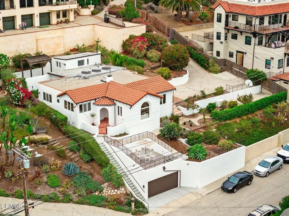 Unit for sale at 1293 Buena Vista Street, Ventura, CA 93001