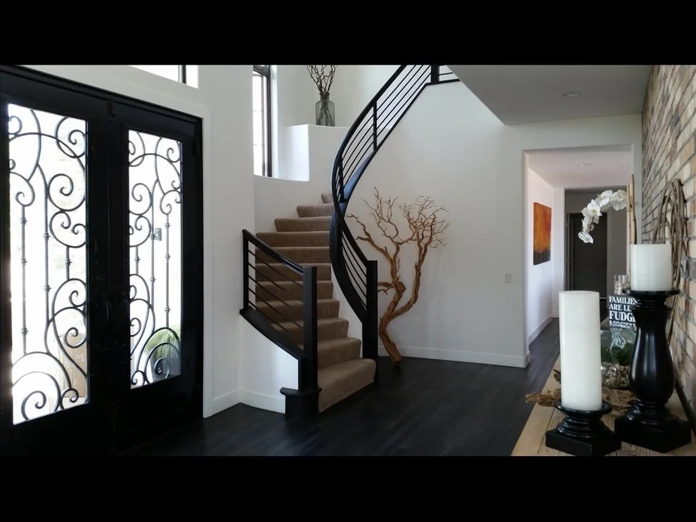 Unit for sale at 1580 Parkview, Vista, CA 92081