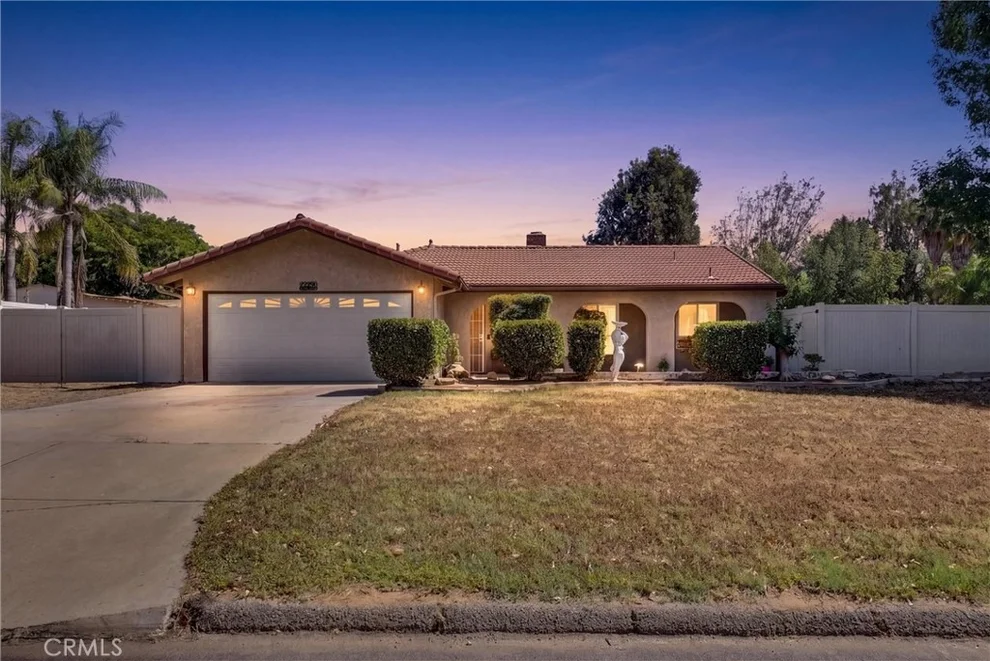 Unit for sale at 22290 Black Beauty Trail, Wildomar, CA 92595