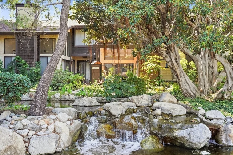 Unit for sale at 3669 Country Club Drive, Long Beach, CA 90807