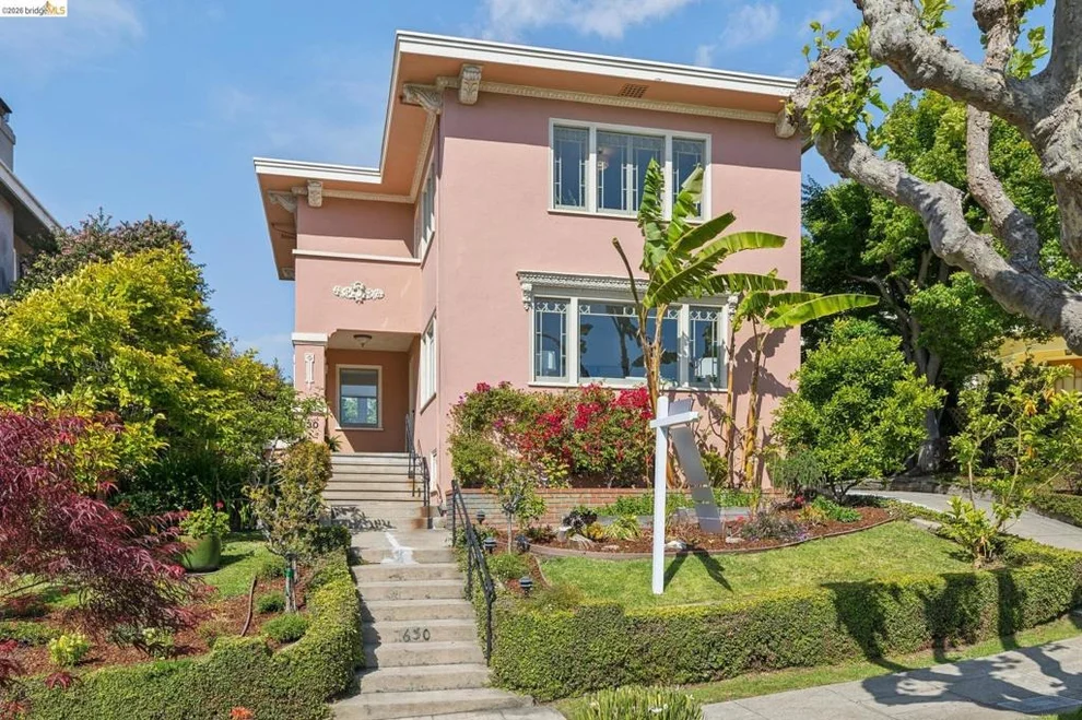 Unit for sale at 630 Longridge Rd, Oakland, CA 94610