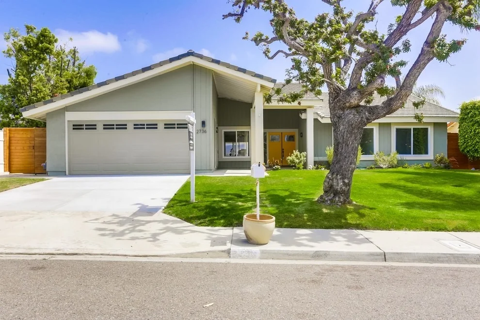 Unit for sale at 2736 Galicia Way, Carlsbad, CA 92009