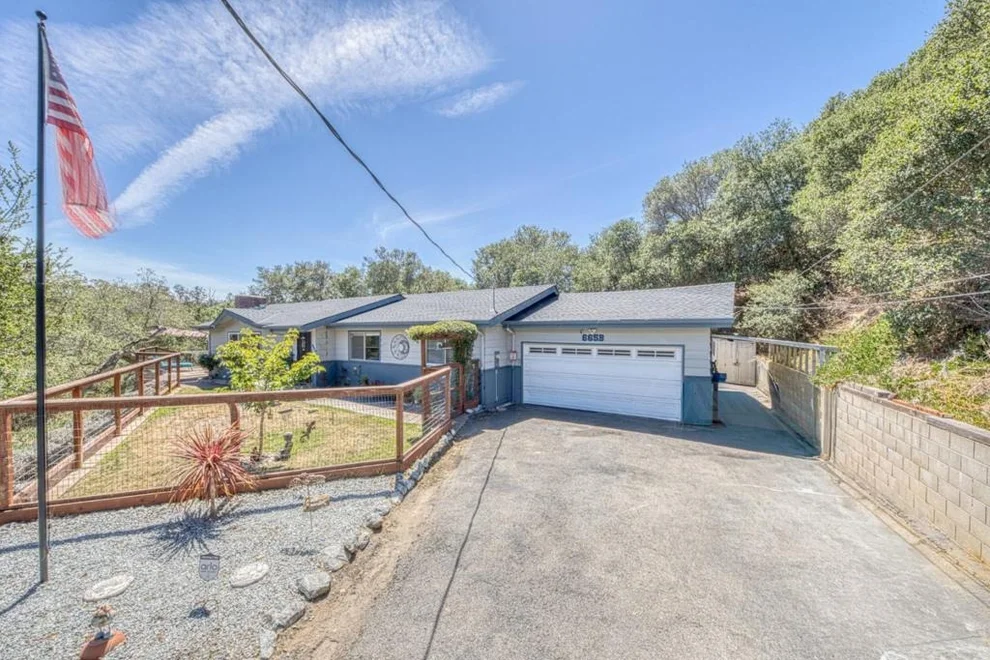 Unit for sale at 665 Paradise Road, Salinas, CA 93907