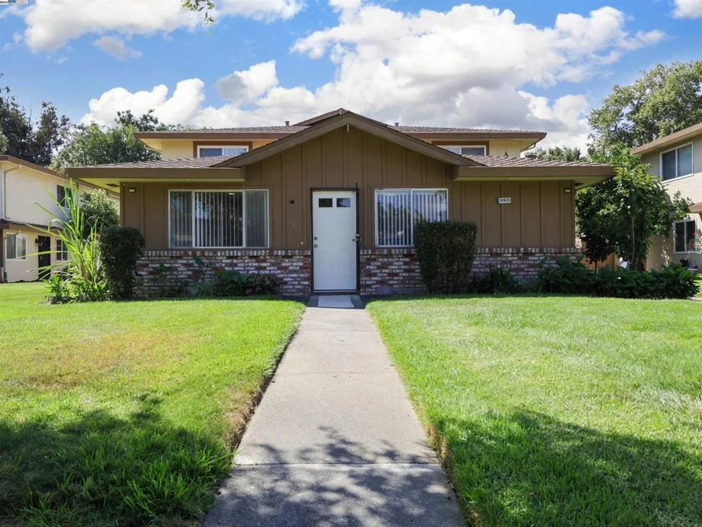 Unit for sale at 32625 Brenda Way, Union City, CA 94587