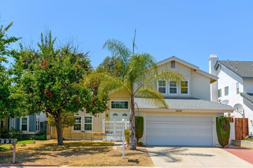 Unit for sale at 10252 Parkdale Avenue, San Diego, CA 92126