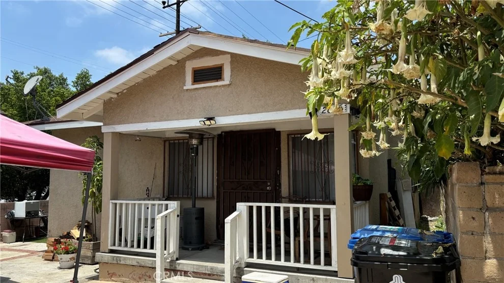 Unit for sale at 2805 Future Street, Los Angeles, CA 90065