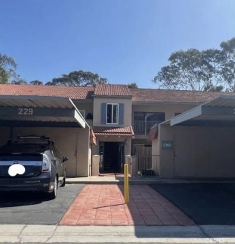 Unit for sale at 2360 Hosp, Carlsbad, CA 92008