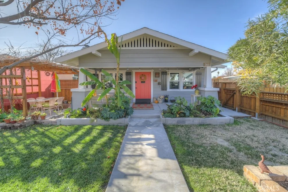 Unit for sale at 329 S Thompson Street, Hemet, CA 92543