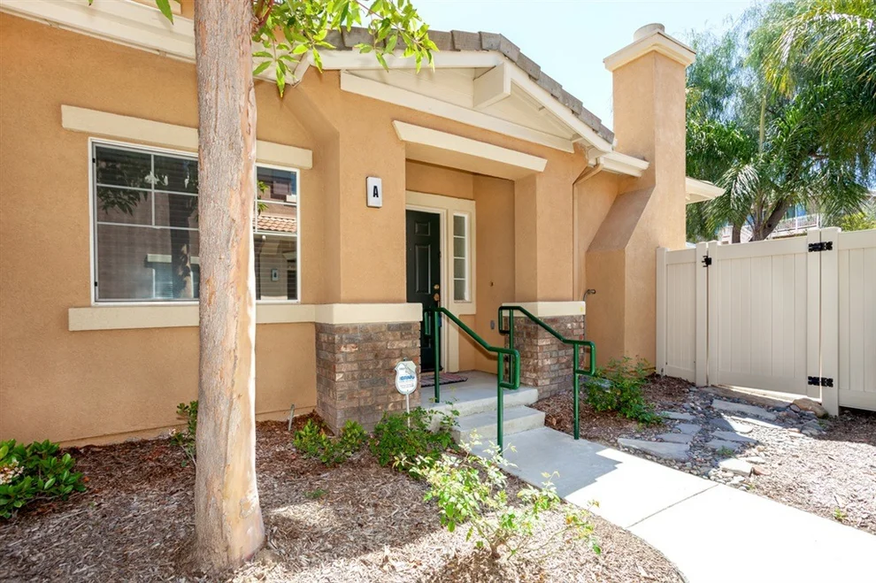Unit for sale at 33657 Emerson Way, Temecula, CA 92592