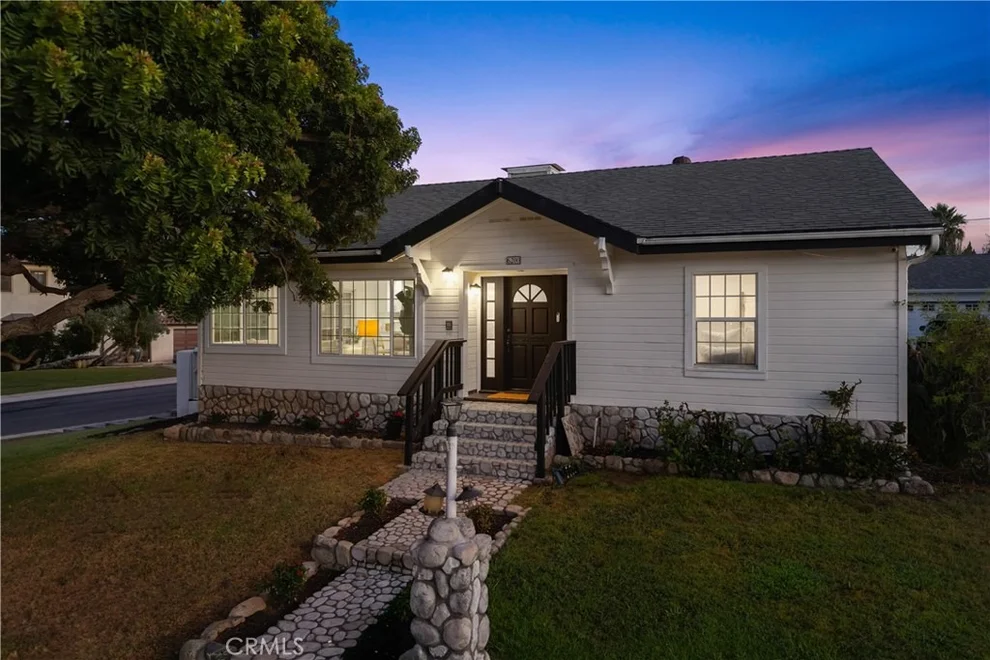 Unit for sale at 6200 W 77th Street, Los Angeles, CA 90045