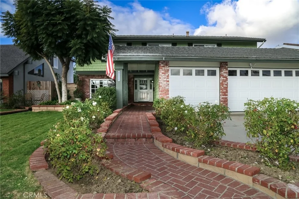 Unit for sale at 20311 Mansard Lane, Huntington Beach, CA 92646