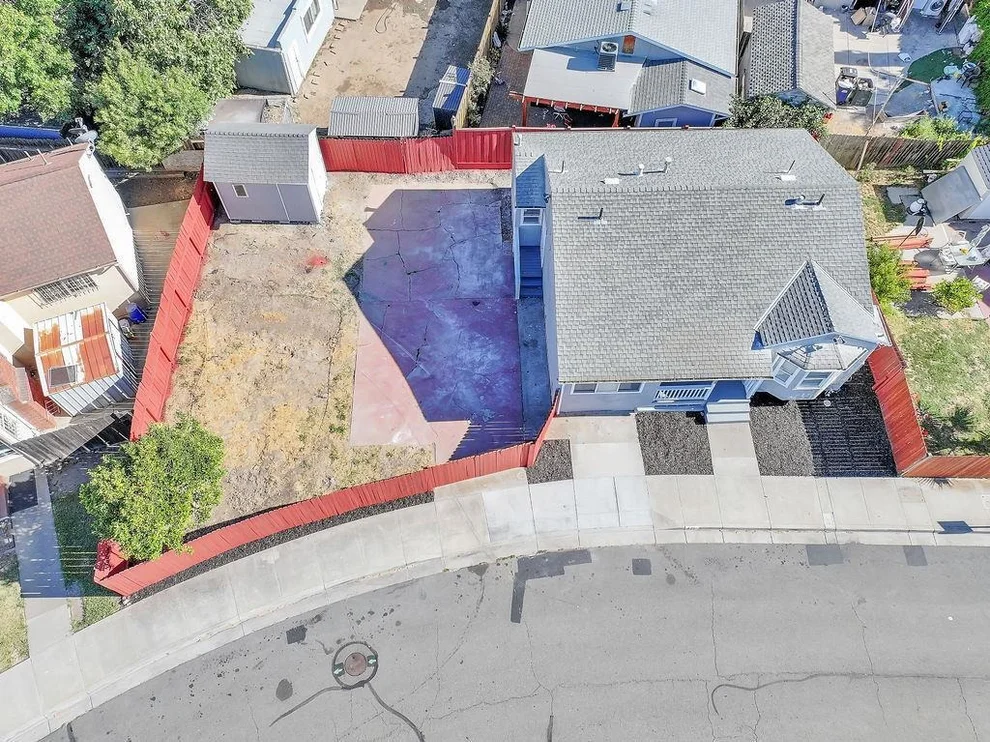 Unit for sale at 425 W 8th Street, Pittsburg, CA 94565