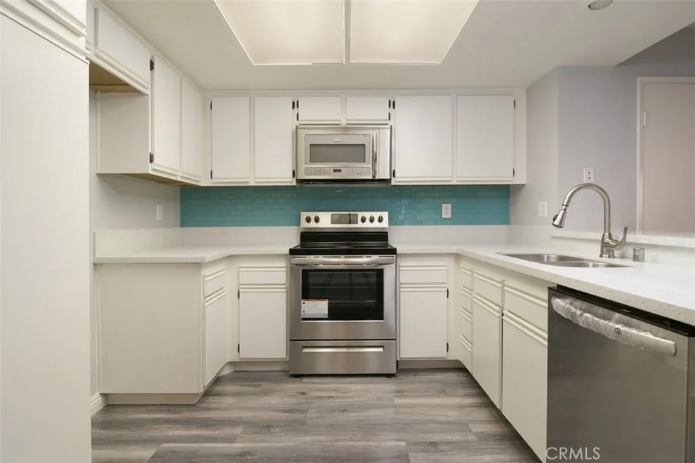 Unit for sale at 129 N Cross Creek Road, Orange, CA 92869
