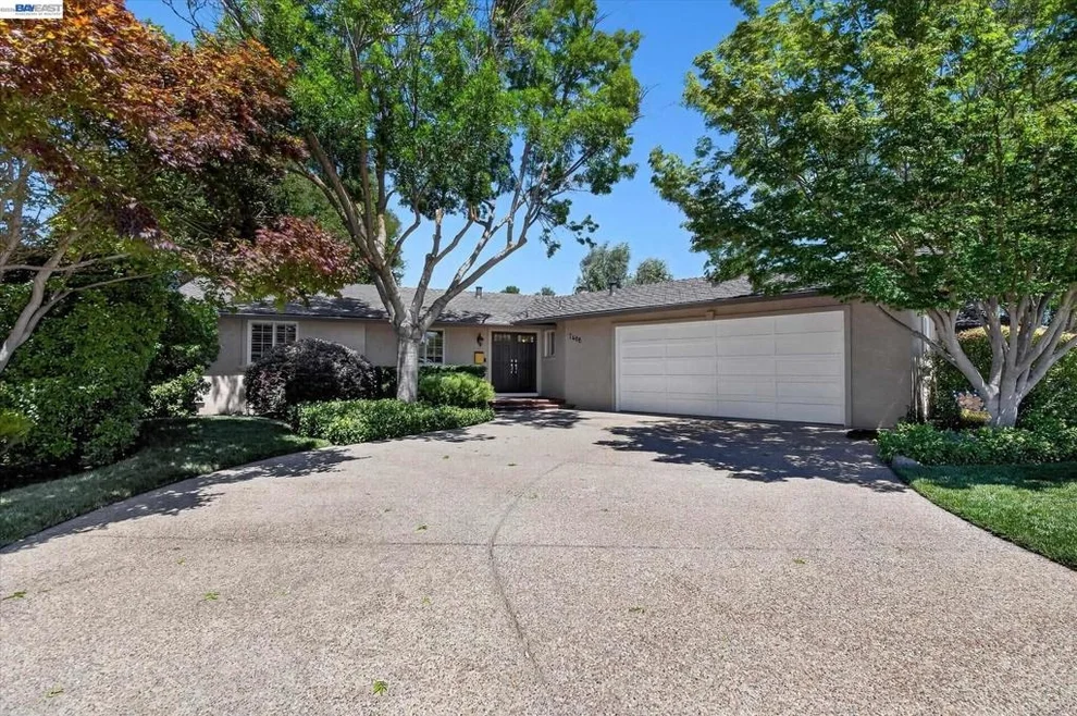 Unit for sale at 7488 Blue Fox Way, San Ramon, CA 94583