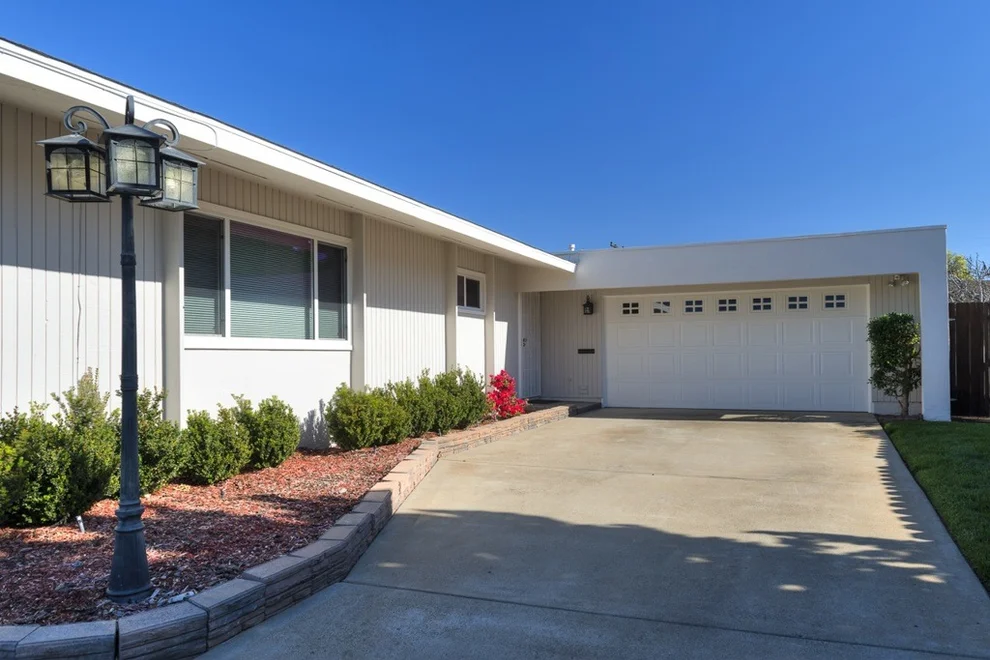 Unit for sale at 6771 Bamburgh Dr., San Diego, CA 92117