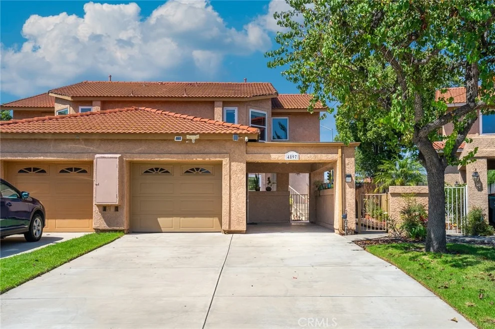 Unit for sale at 4897 Penrose, Moorpark, CA 93021