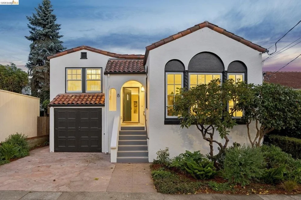 Unit for sale at 8 Hopkins Ct, Berkeley, CA 94706