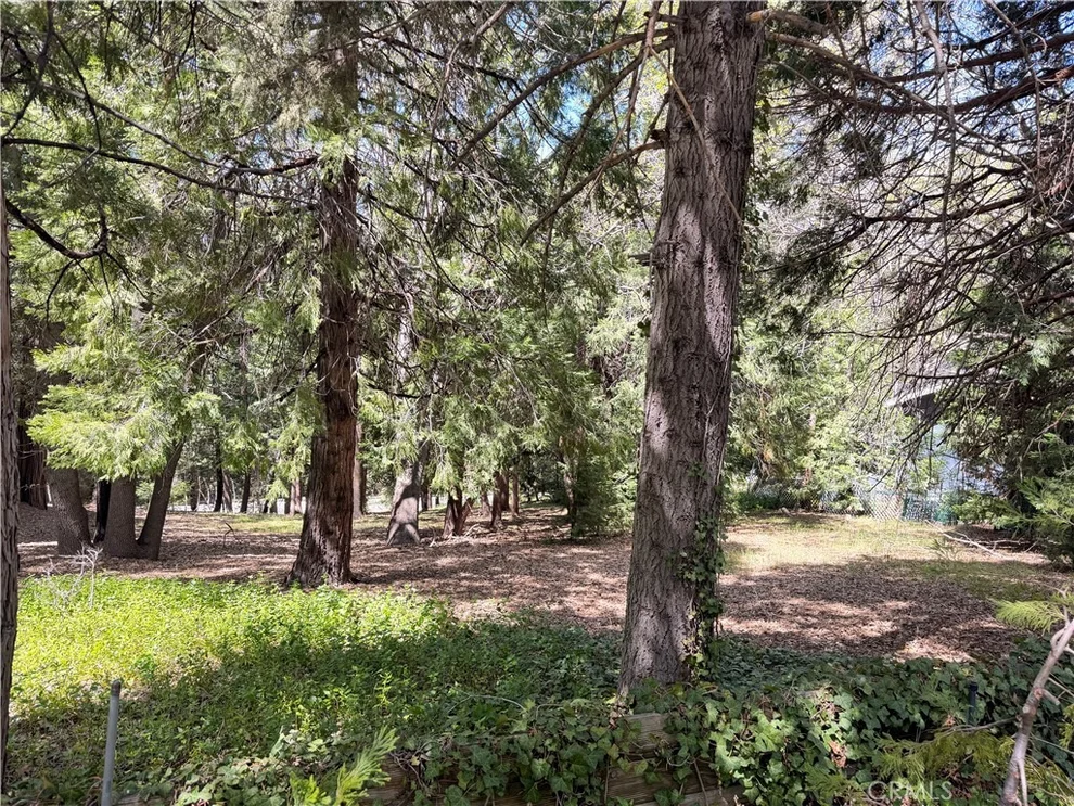 Unit for sale at 0 Cumberland, Lake Arrowhead, CA 92352