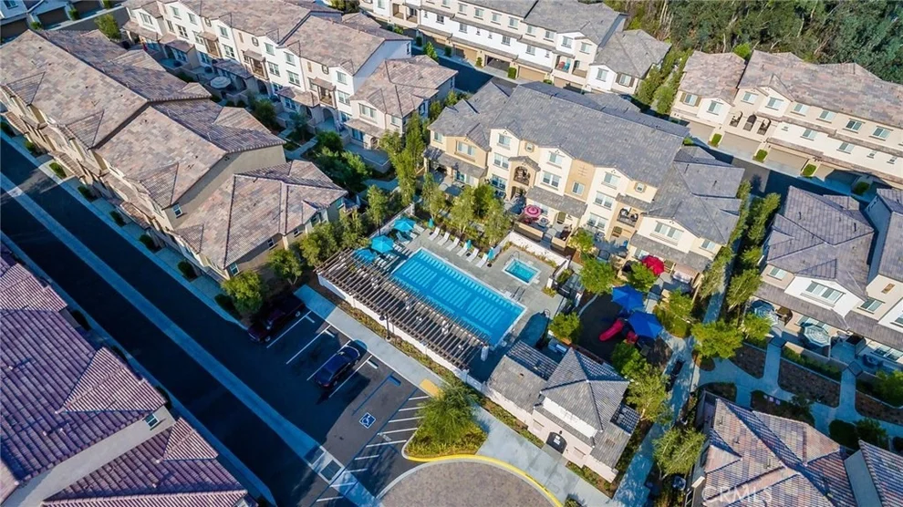 Unit for sale at 40939 Belleray Avenue, Murrieta, CA 92562