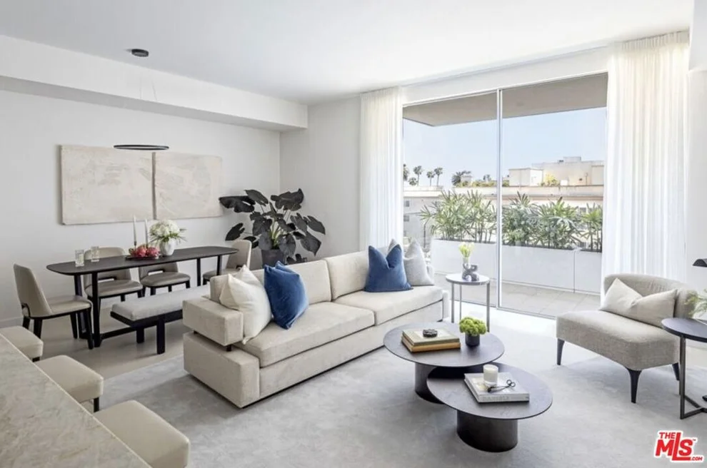 Unit for sale at 9200 Wilshire Boulevard, Beverly Hills, CA 90212