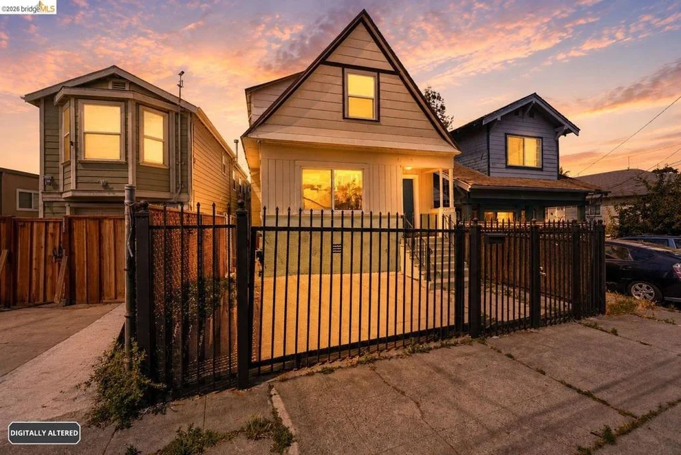 Unit for sale at 2217 E 24Th St, Oakland, CA 94606