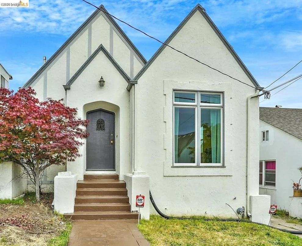 Unit for sale at 2920 76th AVE, Oakland, CA 94605