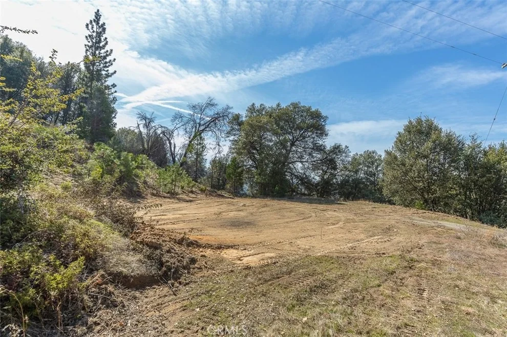 Unit for sale at 2288 Harris Road, Mariposa, CA 95338