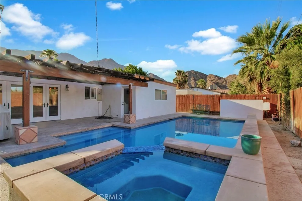 Unit for sale at 51650 Avenida Rubio, La Quinta, CA 92253