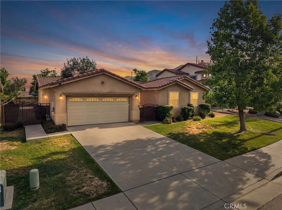 Unit for sale at 23039 Montalvo, Moreno Valley, CA 92557