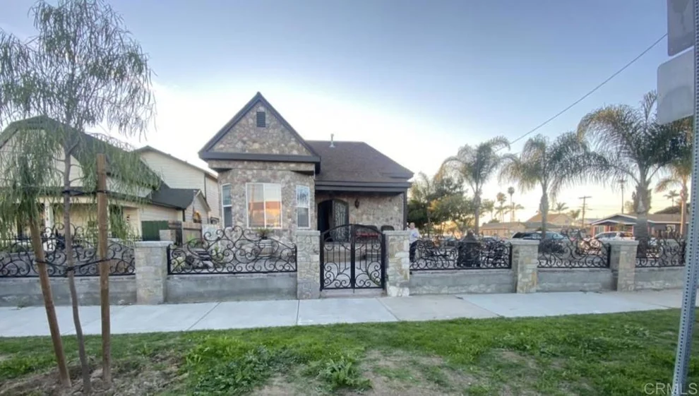 Unit for sale at 706 12 D Avenue, National City, CA 91950