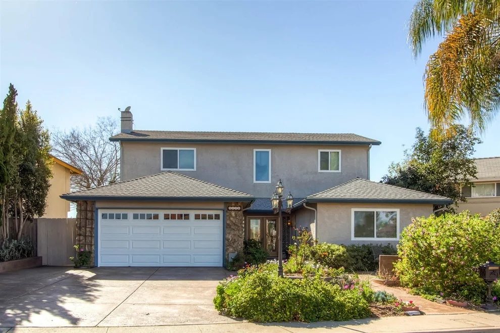 Unit for sale at 5126 Park Rim, San Diego, CA 92117