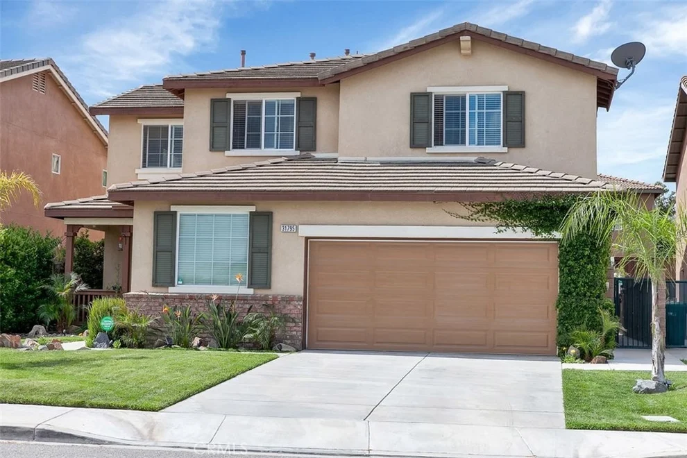 Unit for sale at 31795 Abrazo Street, Murrieta, CA 92563