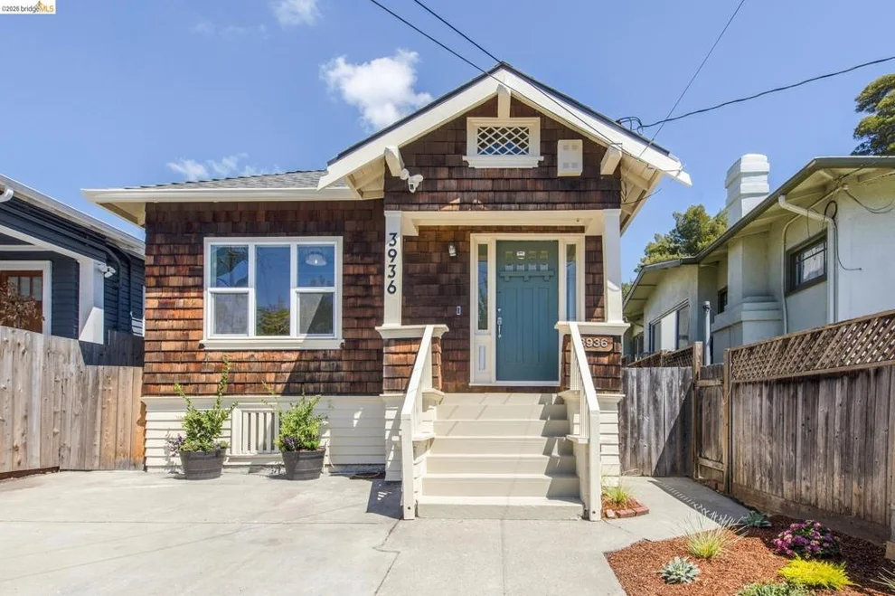 Unit for sale at 3936 Agua Vista St, Oakland, CA 94601