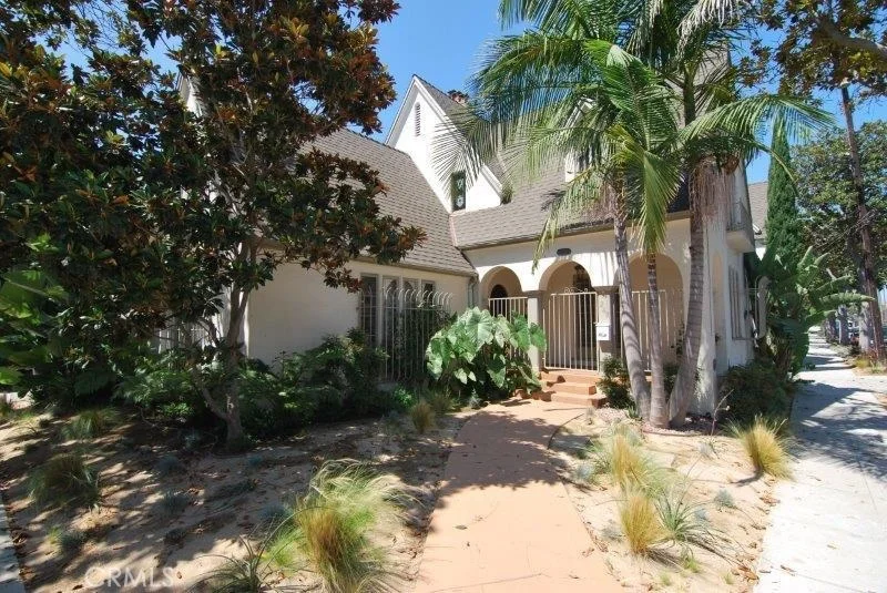 Unit for sale at 249 Orizaba Avenue, Long Beach, CA 90803