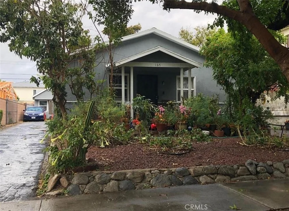 Unit for sale at 167 W Ash, Burbank, CA 91502