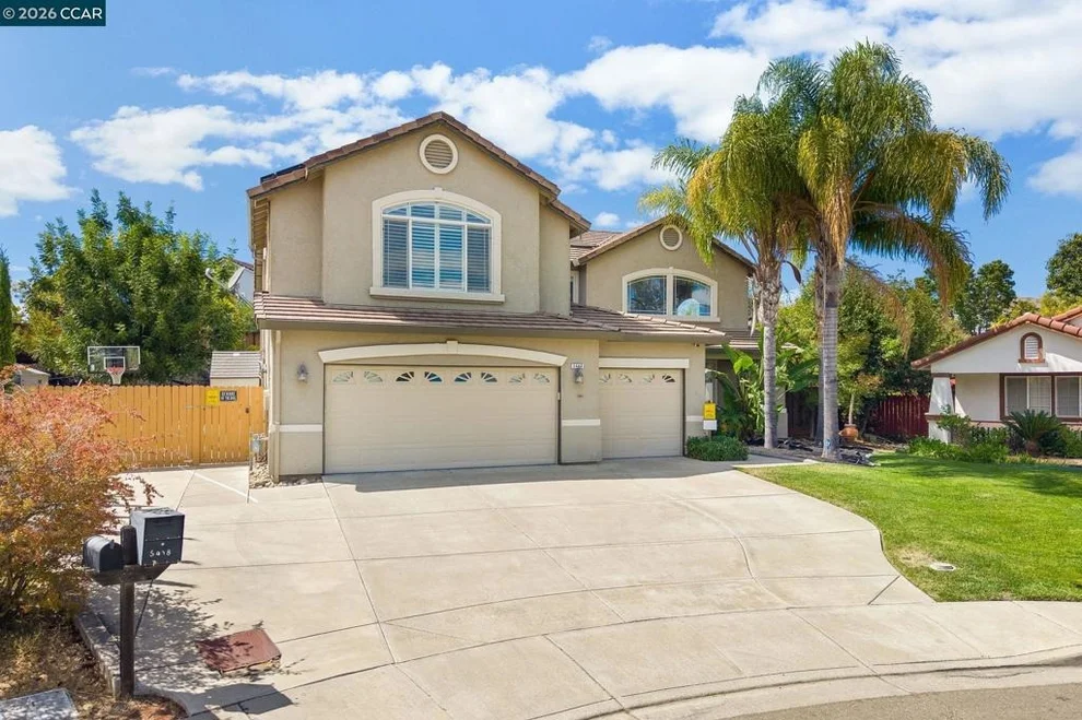 Unit for sale at 5418 Navajo Ct, Antioch, CA 94531