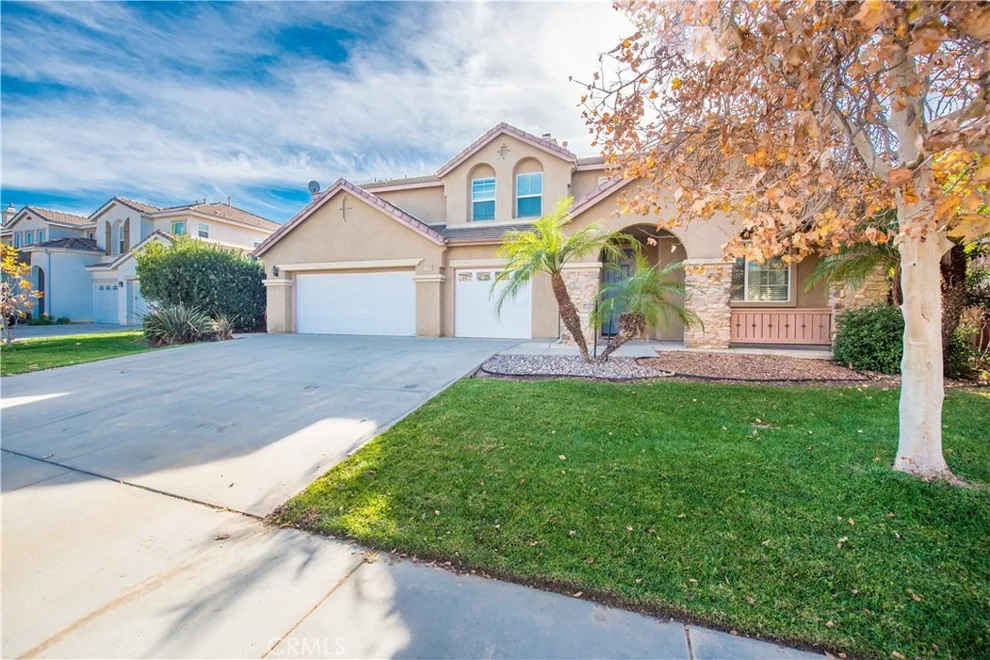 Unit for sale at 26599 Opal, Moreno Valley, CA 92555
