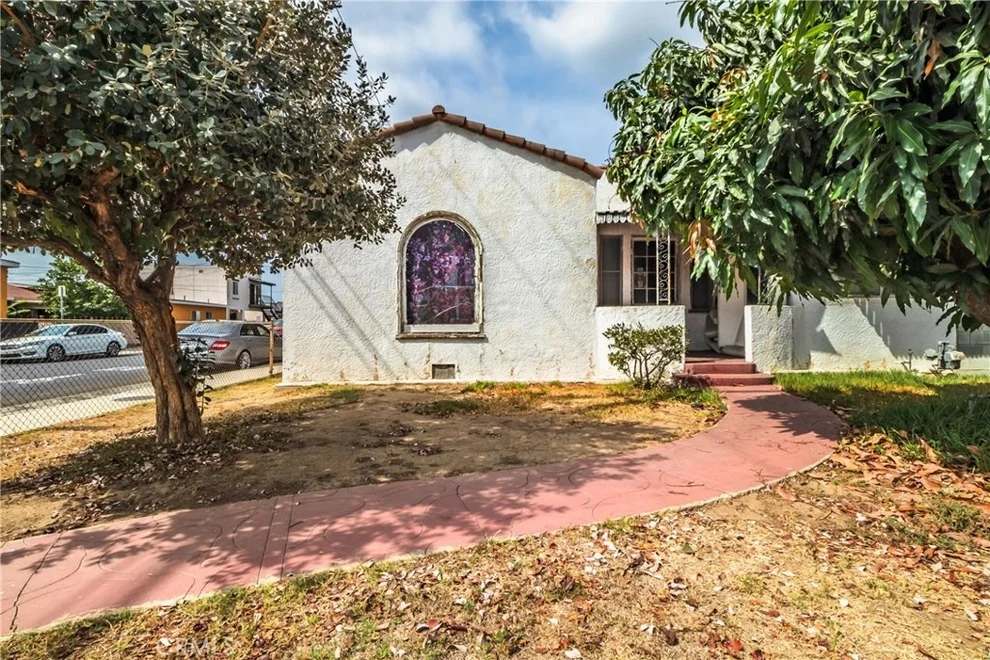 Unit for sale at 679 Belden Avenue, East Los Angeles, CA 90022