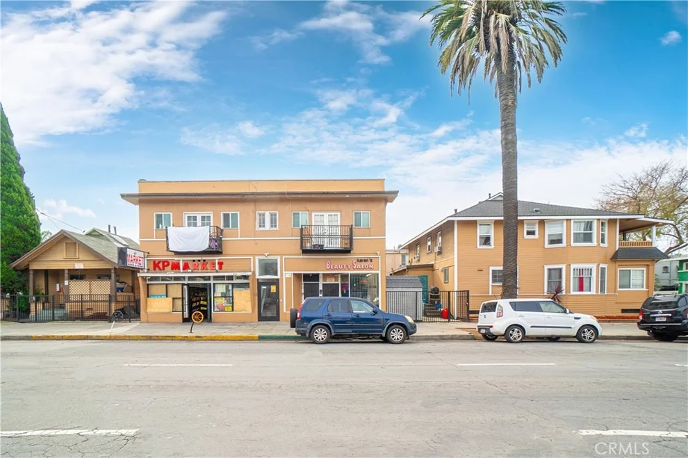 Unit for sale at 406 E 7th, Long Beach, CA 90813