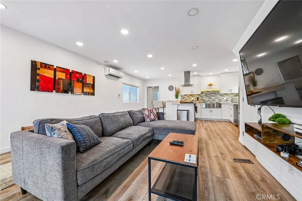 Unit for sale at 3754 Sawtelle Boulevard, Los Angeles, CA 90066