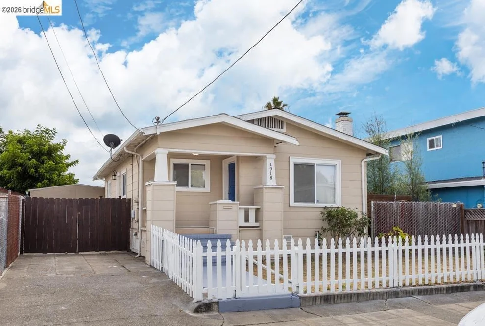 Unit for sale at 1918 62Nd Ave, Oakland, CA 94621