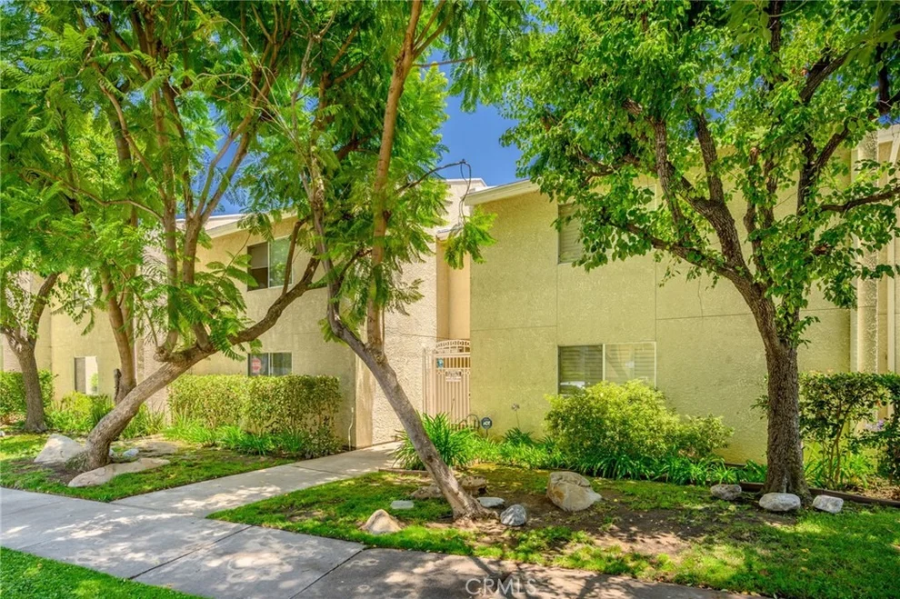 Unit for sale at 4558 Willis Avenue, Sherman Oaks, CA 91403